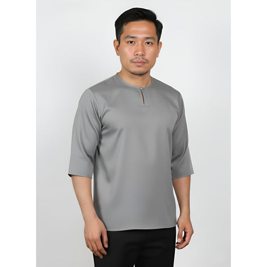 Kurta Lelaki Dewasa Tiga Suku Premium Crepe Dengan Wooded Button (Silver)