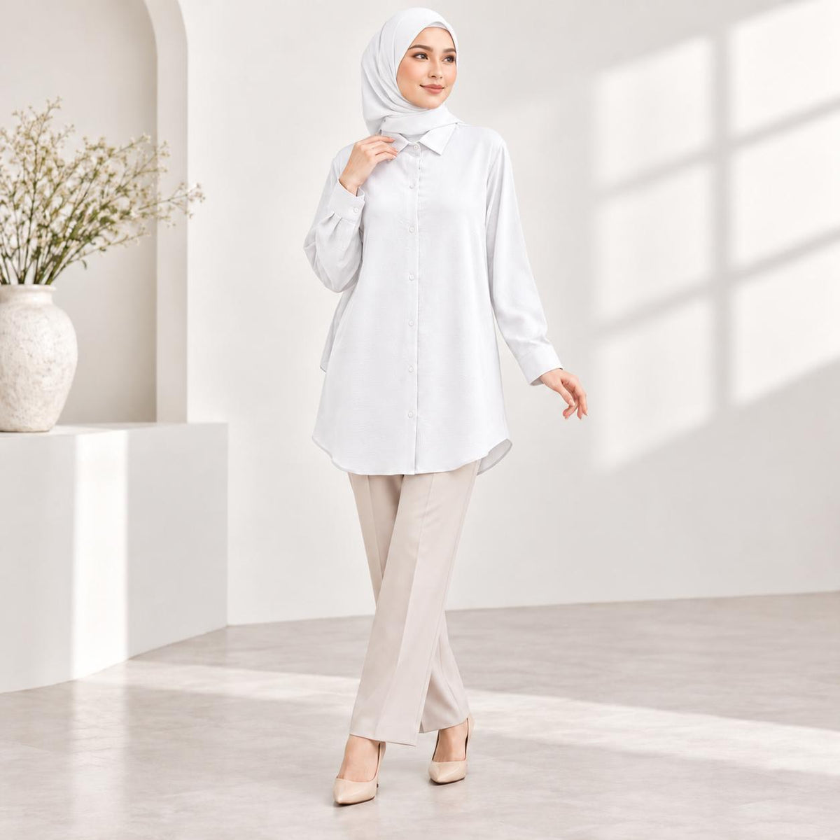 LANA Blouse Long Sleeves Kemeja Kolar With Front Buttons - Material CEY - Modest Fashion Wanita