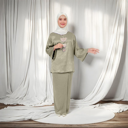 Set Baju Kurung Kedah Klasik Jacquard Raya 2025 Fashion Wanita Muslimah