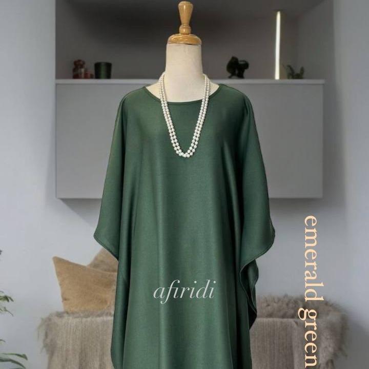 Kaftan Liona Plain Como Premium Baju Wanita Lengan Panjang Casual