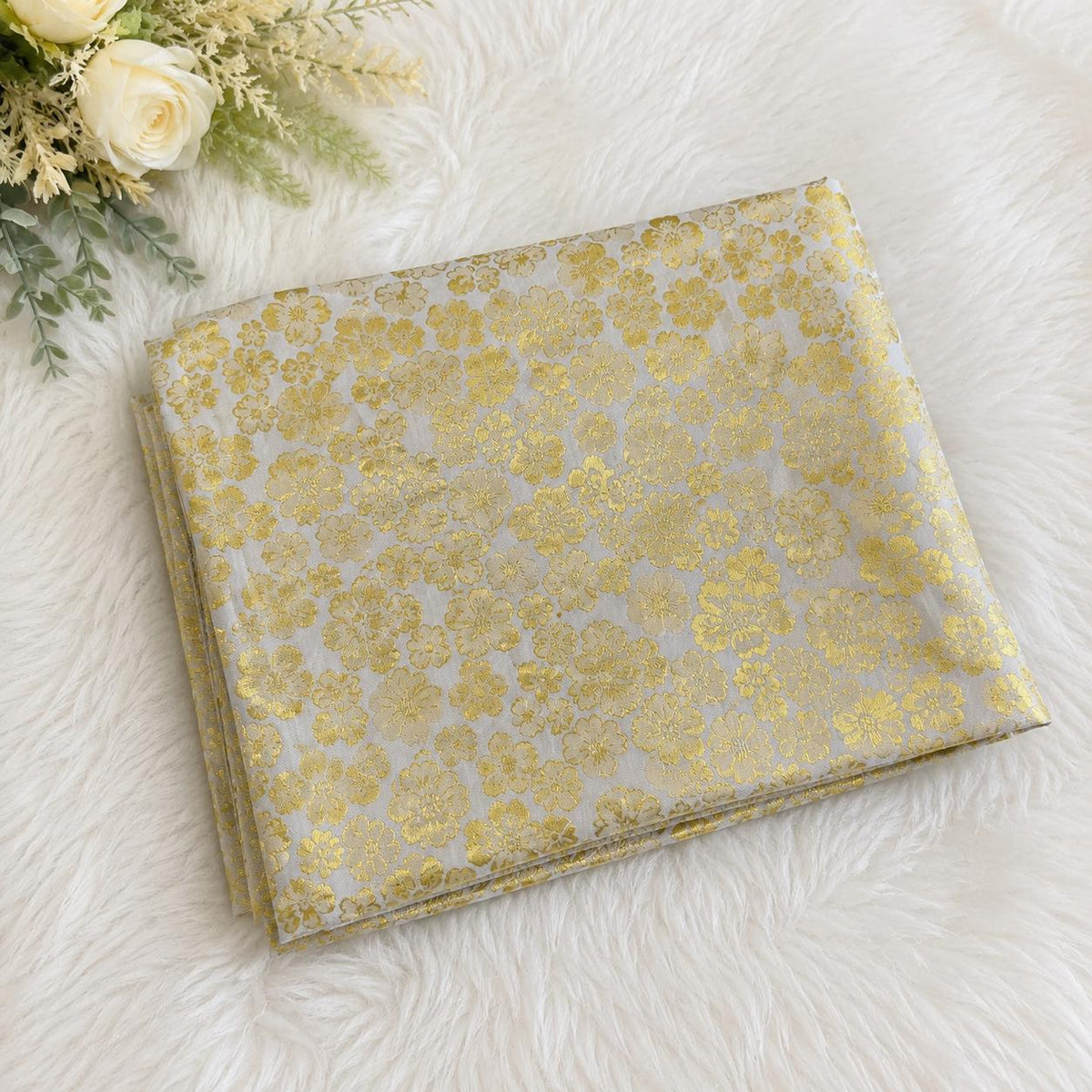 Ayu Lestari Kurung Riau - Vellore Brocade Floral - Kain Kipas Belakang - Fashion Wanita Muslimah