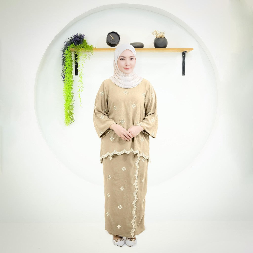 Set Baju Kurung Kedah Sulam Fashion Wanita Muslimah