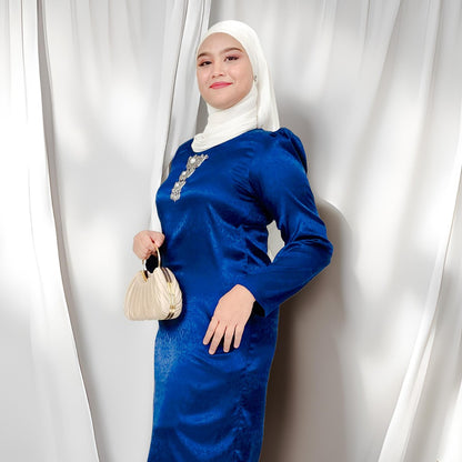 Set Baju Kurung Moden Satin Jacquard Blossom Raya 2025 Set Wanita Muslimah