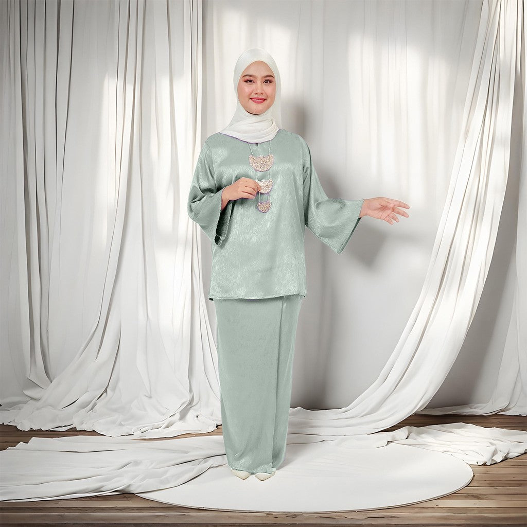 Set Baju Kurung Kedah Klasik Jacquard Raya 2025 Fashion Wanita Muslimah